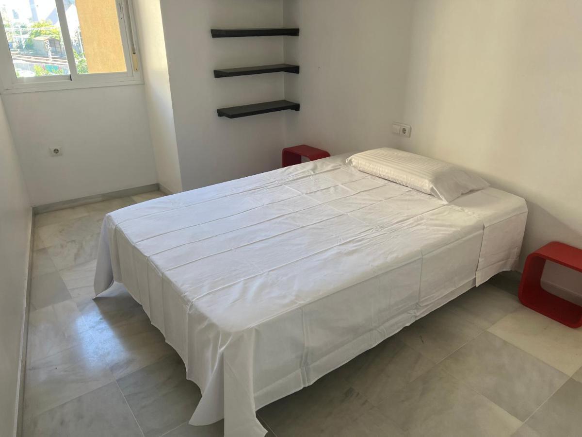 Piso De 3 Dormitorios Con Garaje Херес де ла Фронтера Екстериор снимка